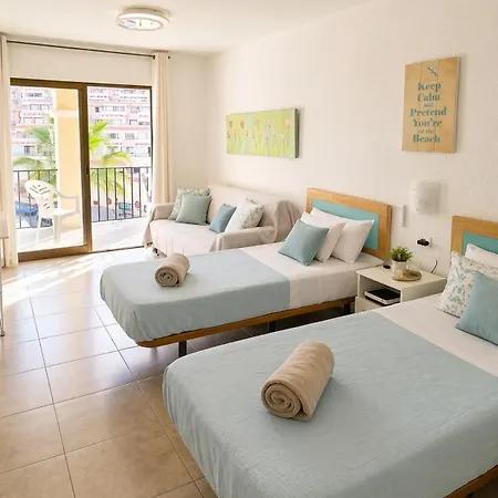 The Poolside Haven, Azure Dreams Apartment